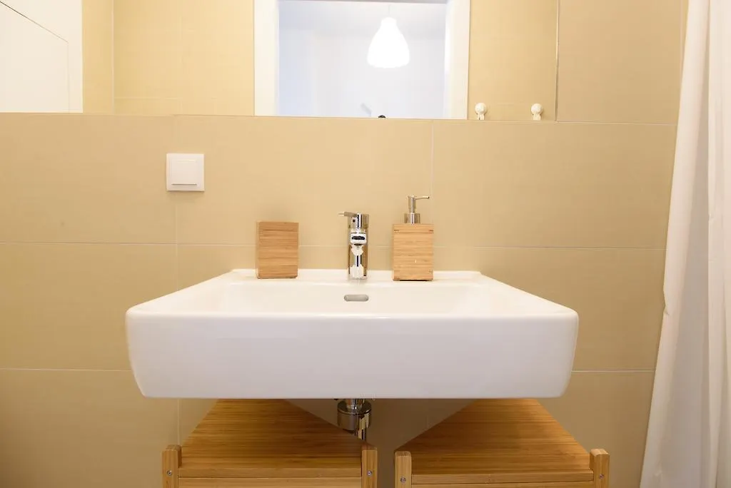 Vienna Living Apartments - Neubauguertel