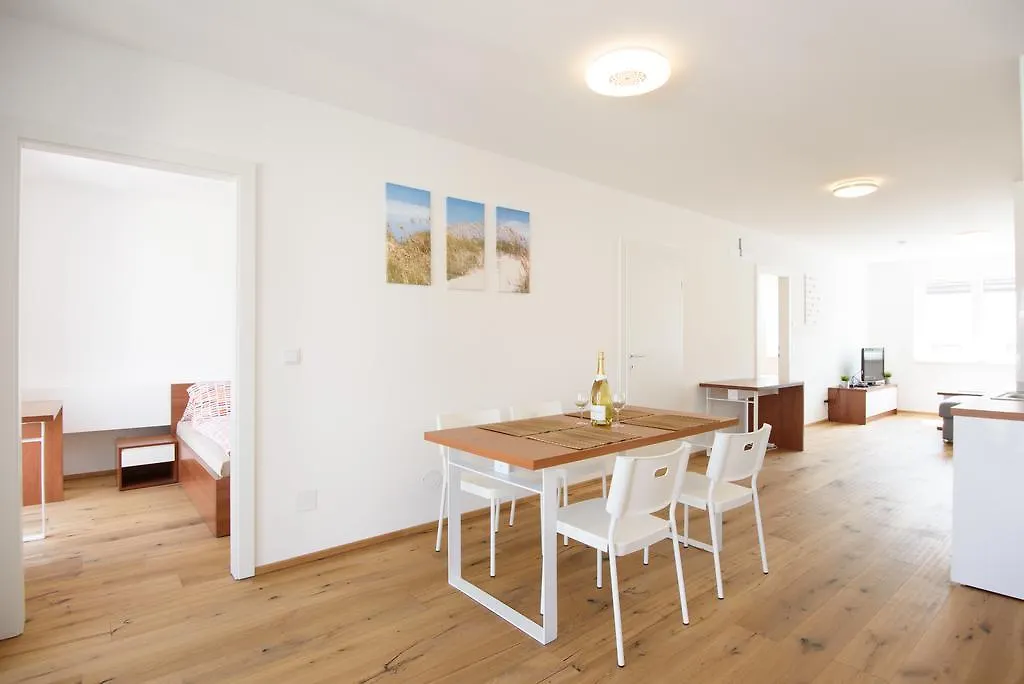 Vienna Living Apartments - Neubauguertel 0*,