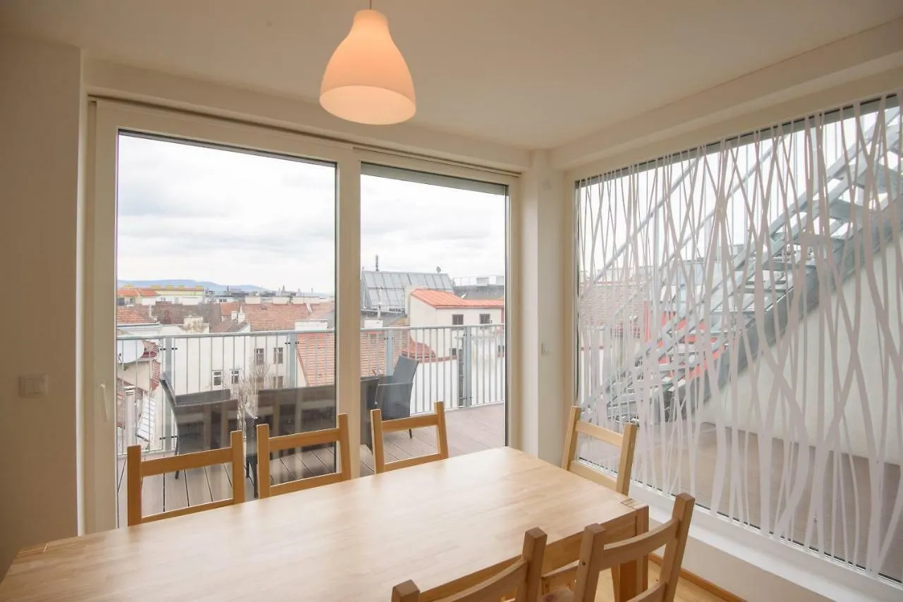 Vienna Living Apartments - Neubauguertel 0*,  Austria