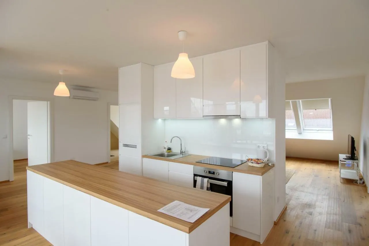 Vienna Living Apartments - Neubauguertel